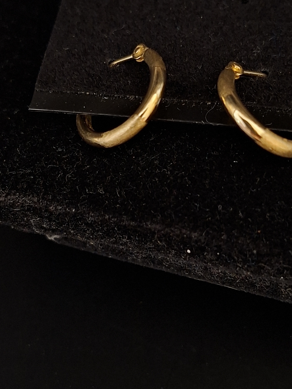 10K Gold Hoop  Earrings - Women Jewelry - Picture 2 of 5